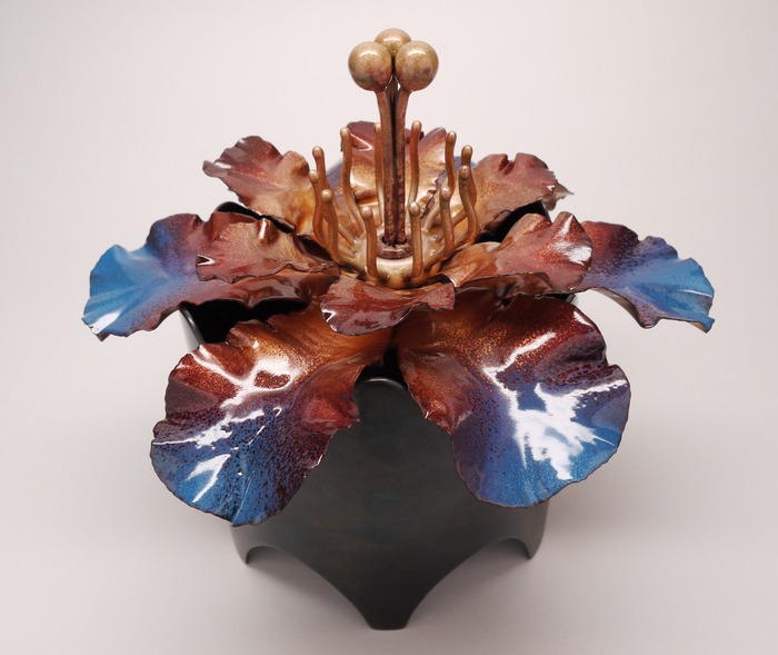 Collin Blackmore Flower Lid Vessel