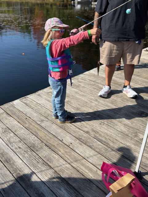 GL 331 Girl with her first fish